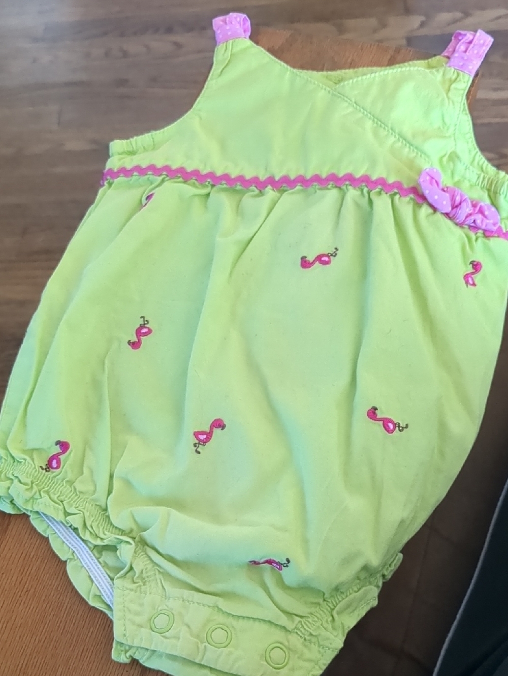 🦩Carter's Lime Green Baby Romper w/Pink Flamingos